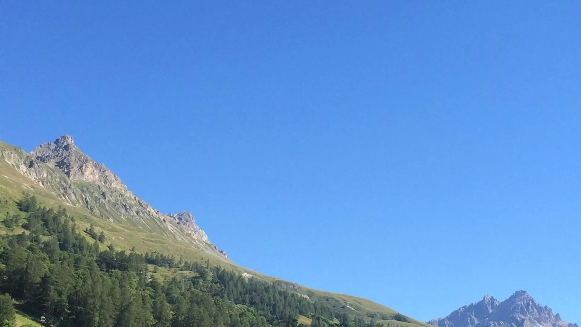 Chalet Duplex 6 Chambres, Sauna, Jacuzzi, Balcons Sud, Parking, Proche Pistes Et Golf - Fr-1-263-337 Valloire 0*,  France
